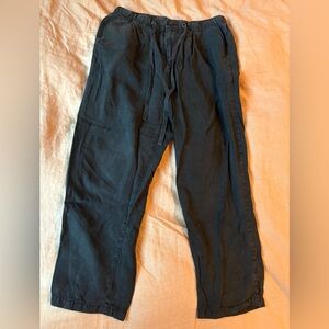 American Eagle Outfitters Black Cropped Pants